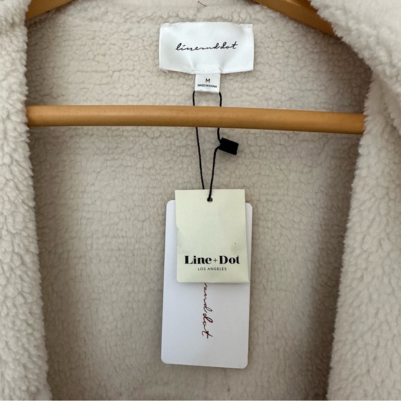 NWT Kinsley Faux Shearling Coat - Picture 8 of 10